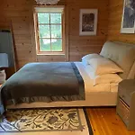 Large Luxury Log Getaway Сasa de vacaciones