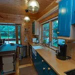 Large Luxury Log Getaway