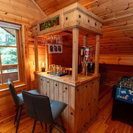 Large Luxury Log Getaway Ballyconnell (Cavan)