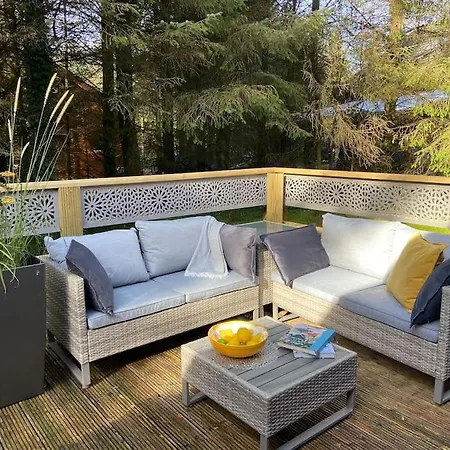 Large Luxury Log Getaway Ferienhaus Ballyconnell (Cavan)