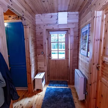 度假居 Large Luxury Log Getaway 百利科内尔